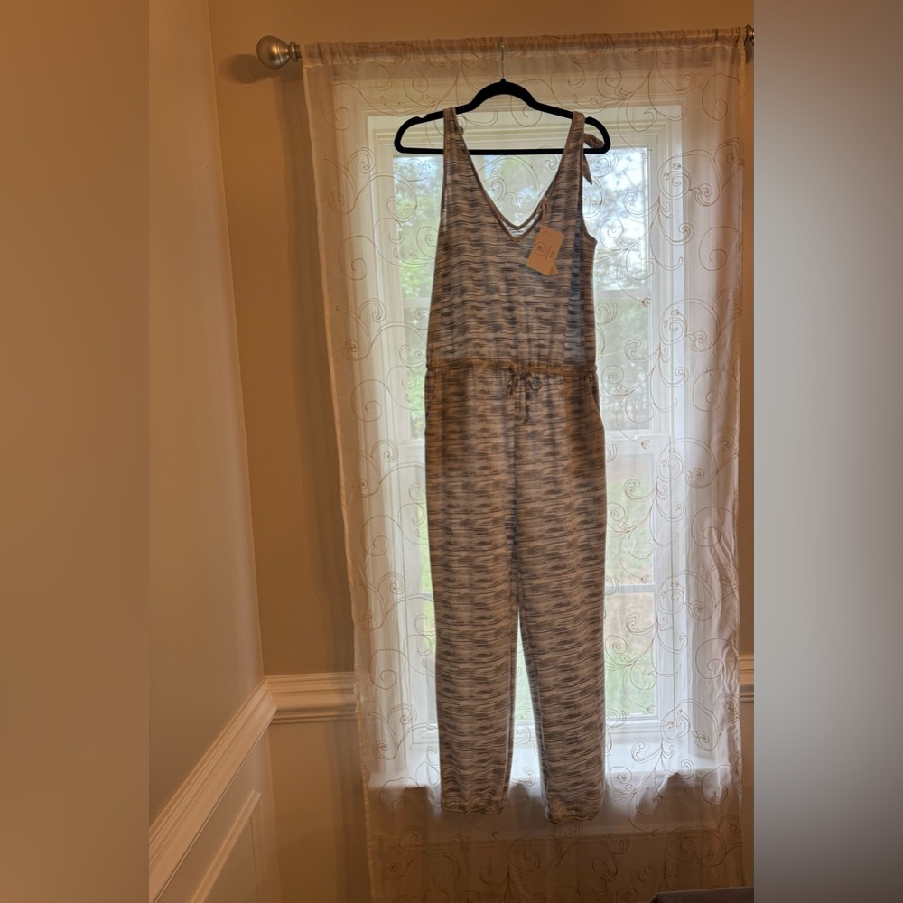 Hem & Thread Full Length Tank Top Jumper